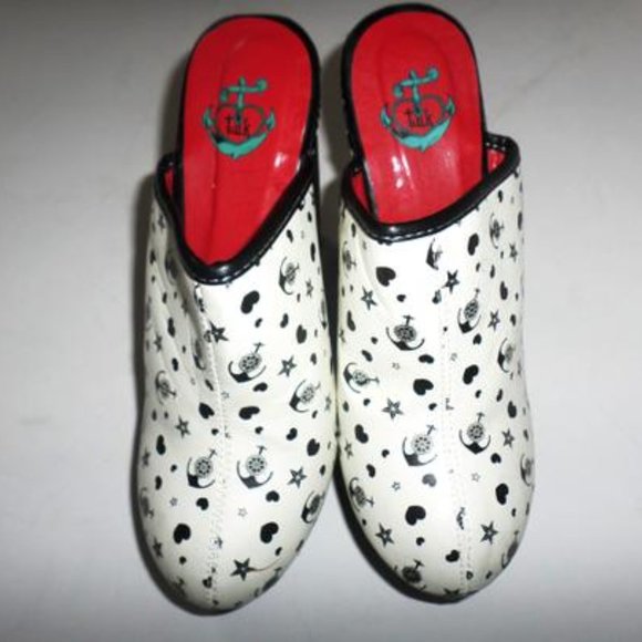 White Brand White/Black Anchor/Heart/Star Platform - Picture 5 of 8